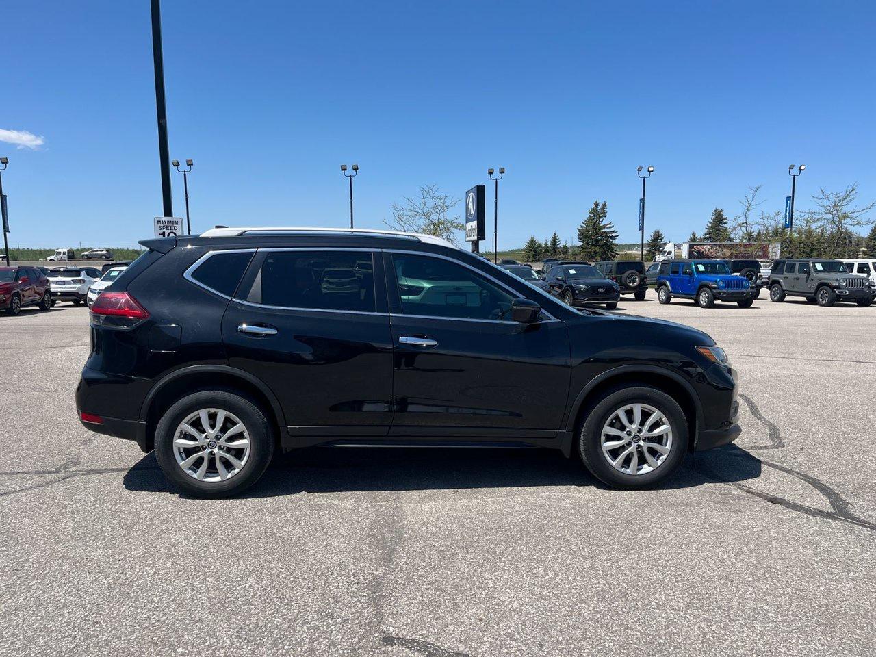 2020 Nissan Rogue Special Edition AWD Photo4