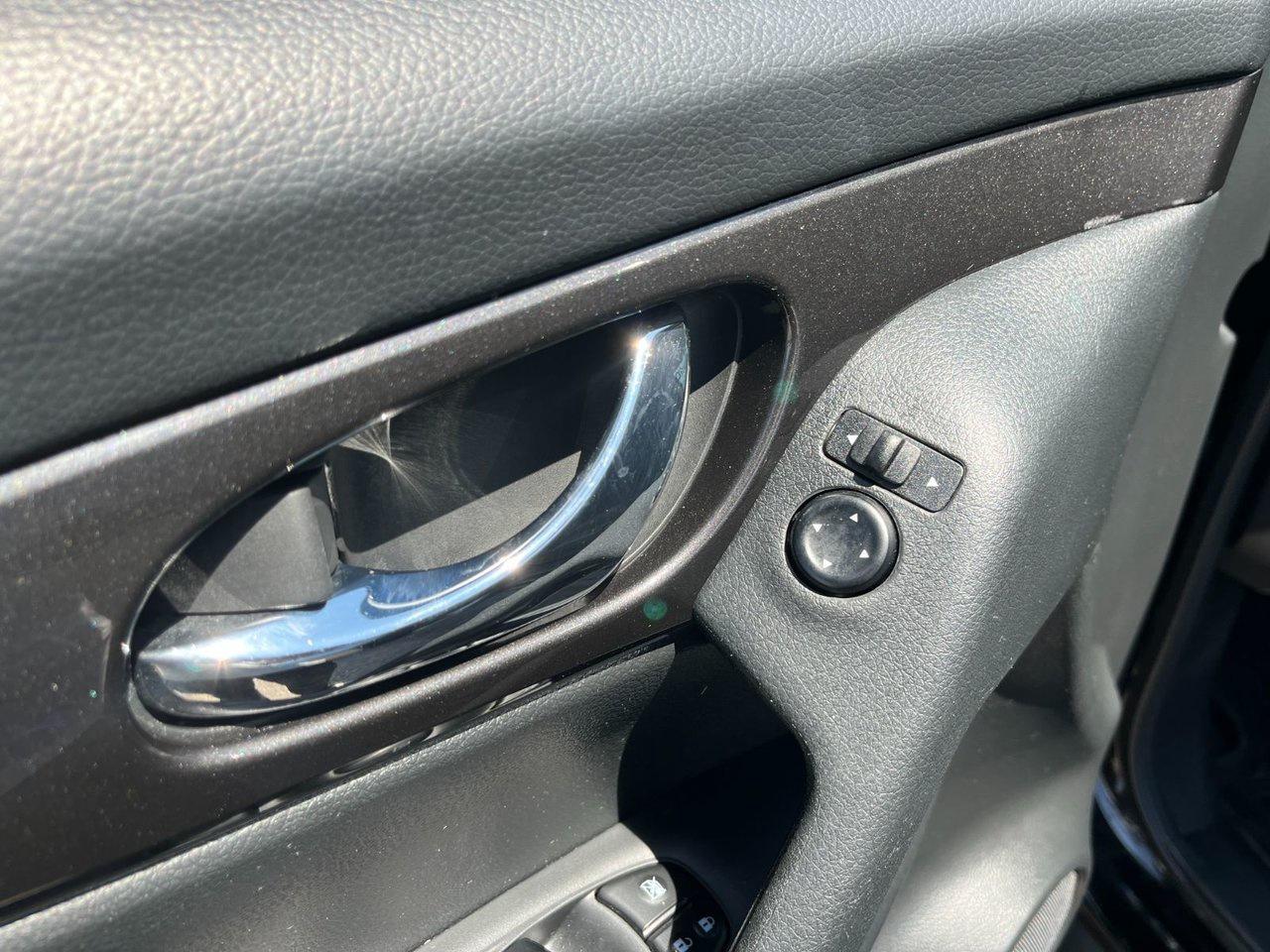 2020 Nissan Rogue Special Edition AWD Photo