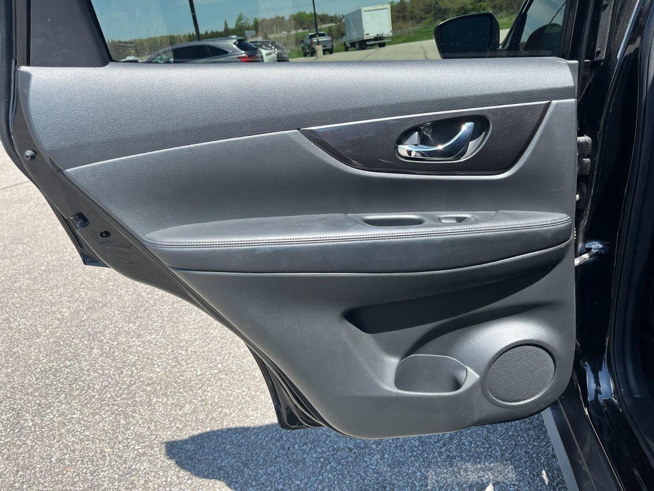 2020 Nissan Rogue Special Edition AWD Photo