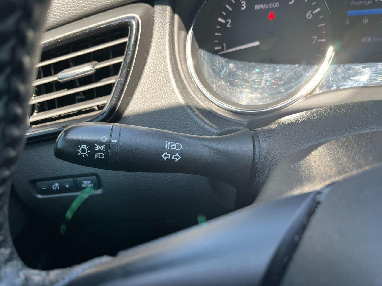 2020 Nissan Rogue Special Edition AWD Photo