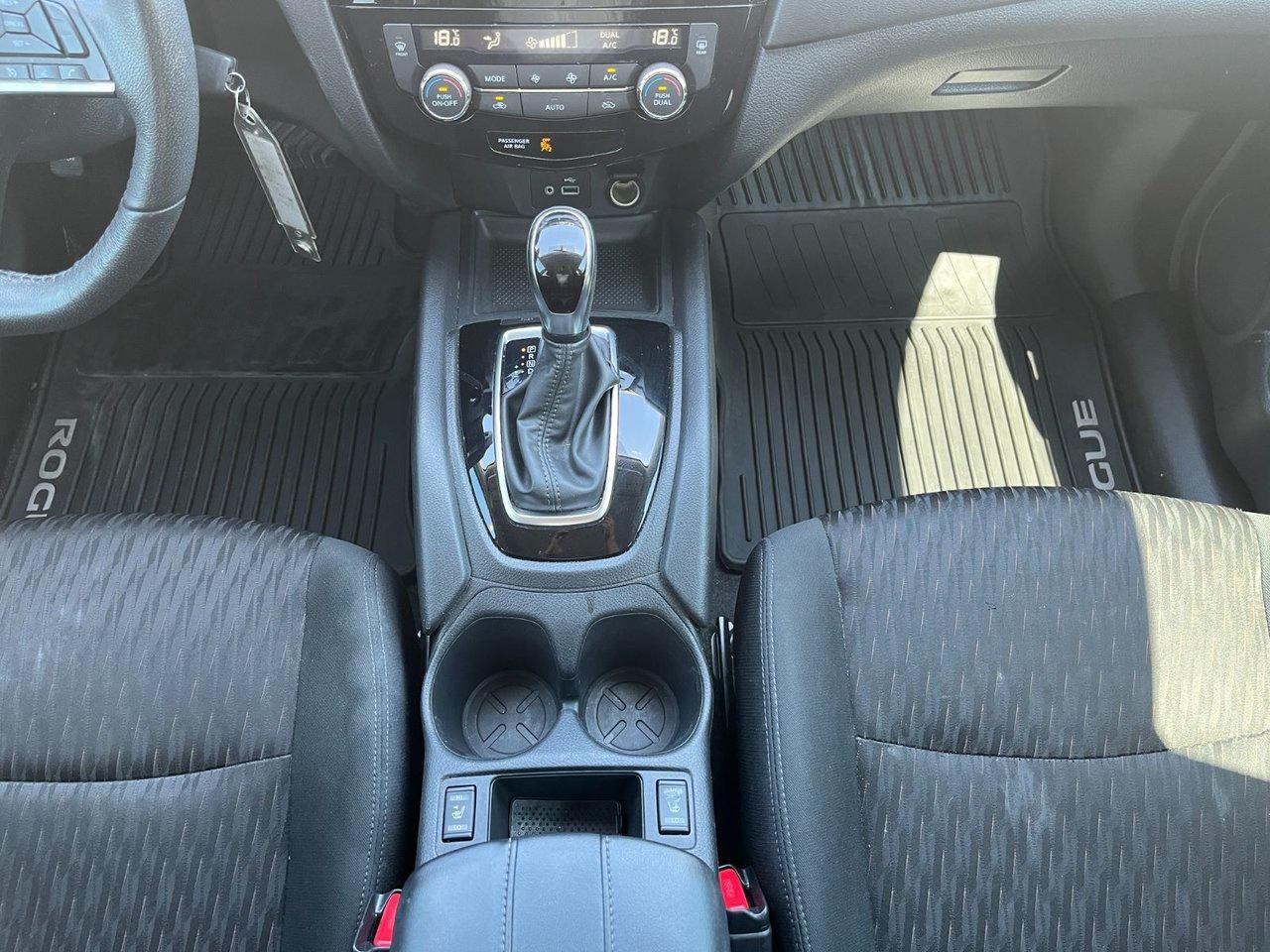 2020 Nissan Rogue Special Edition AWD Photo