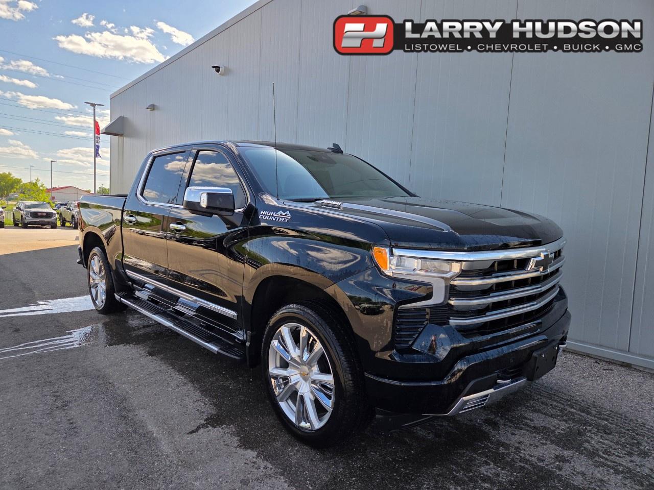 Used 2026 Chevrolet Silverado 1500 Crew Cab Short Box 4-Wheel Drive High Country for sale in Listowel, ON