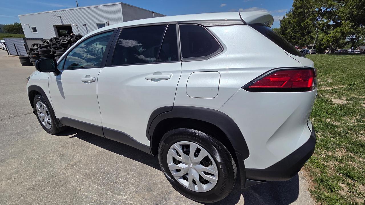 2023 Toyota Corolla Cross L Photo