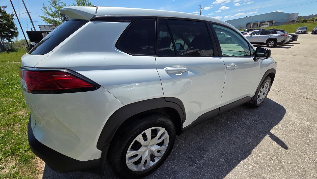 2023 Toyota Corolla Cross L Photo