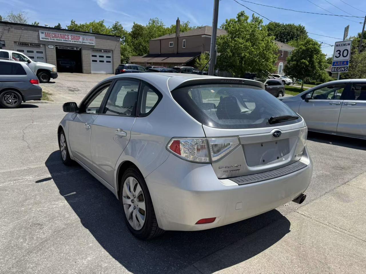 2011 Subaru Impreza 2.5i Photo4