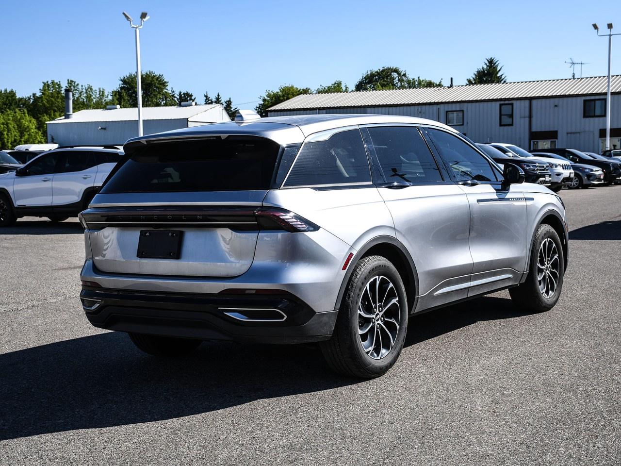 2025 Lincoln Nautilus Premiere AWD Photo