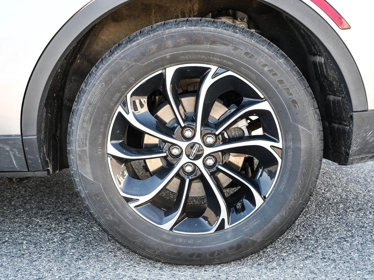 2025 Lincoln Nautilus Premiere AWD Photo