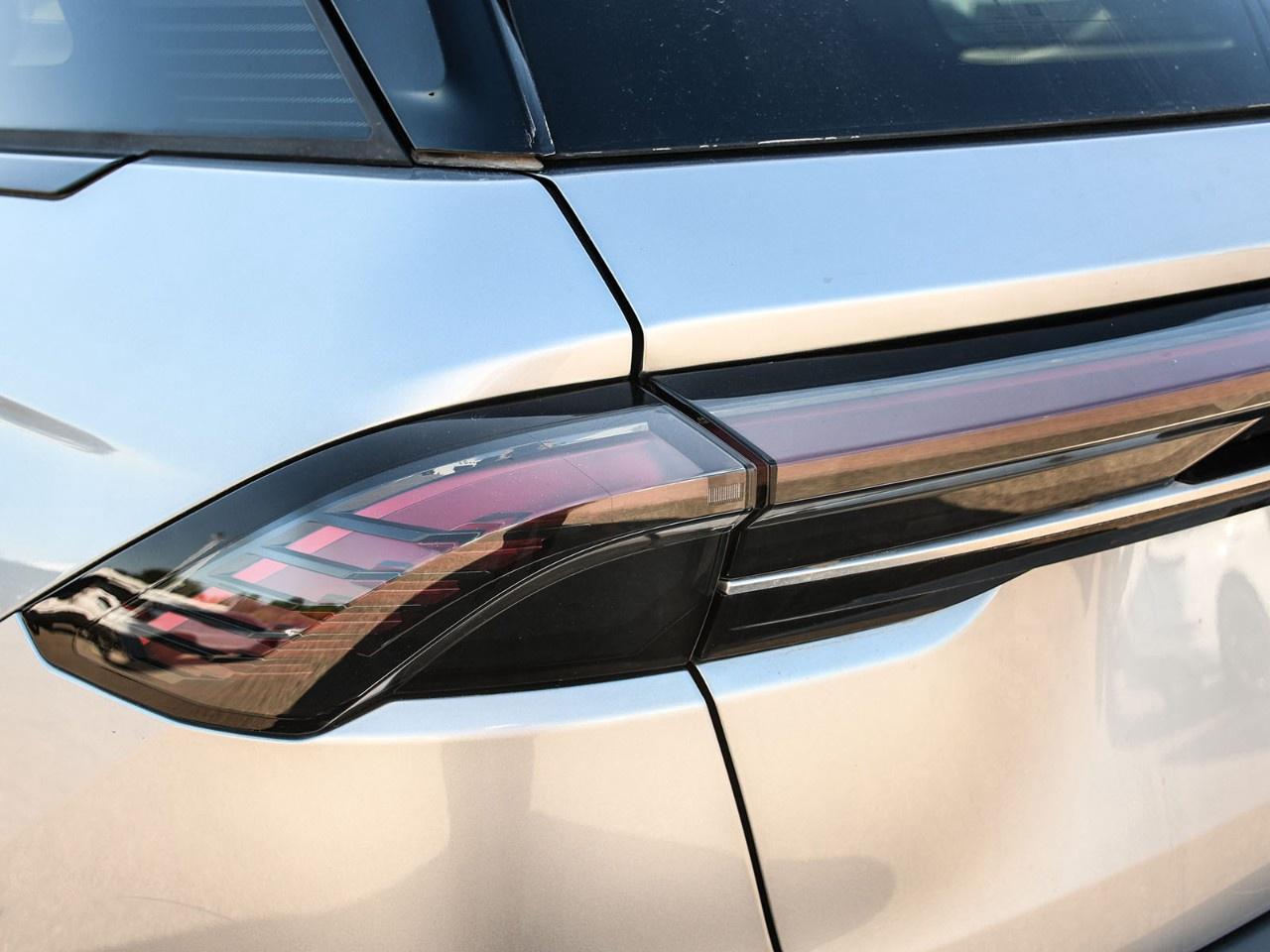 2025 Lincoln Nautilus Premiere AWD Photo