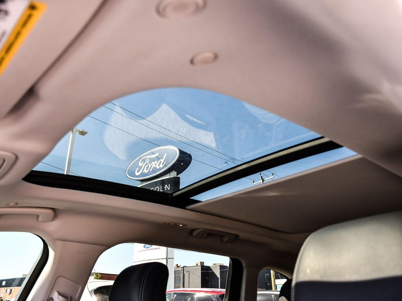 2025 Lincoln Nautilus Premiere AWD Photo