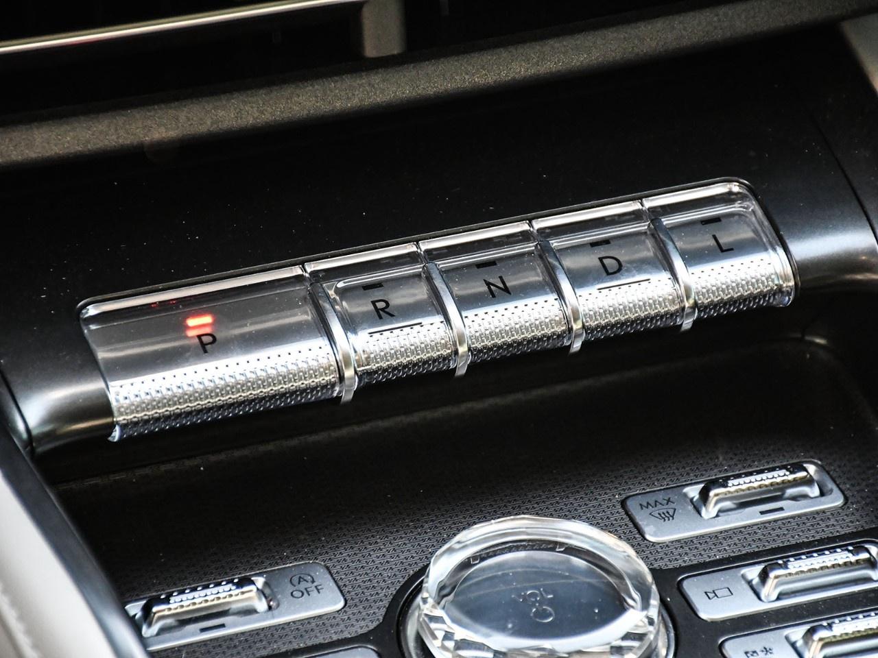 2025 Lincoln Nautilus Premiere AWD Photo