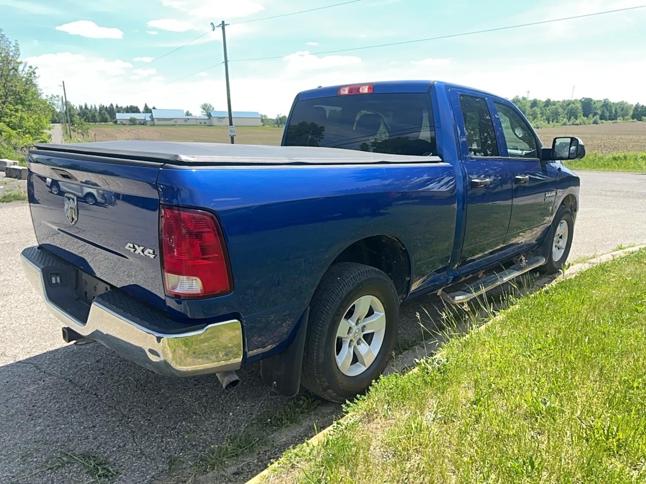 2017 RAM 1500 ST Photo2