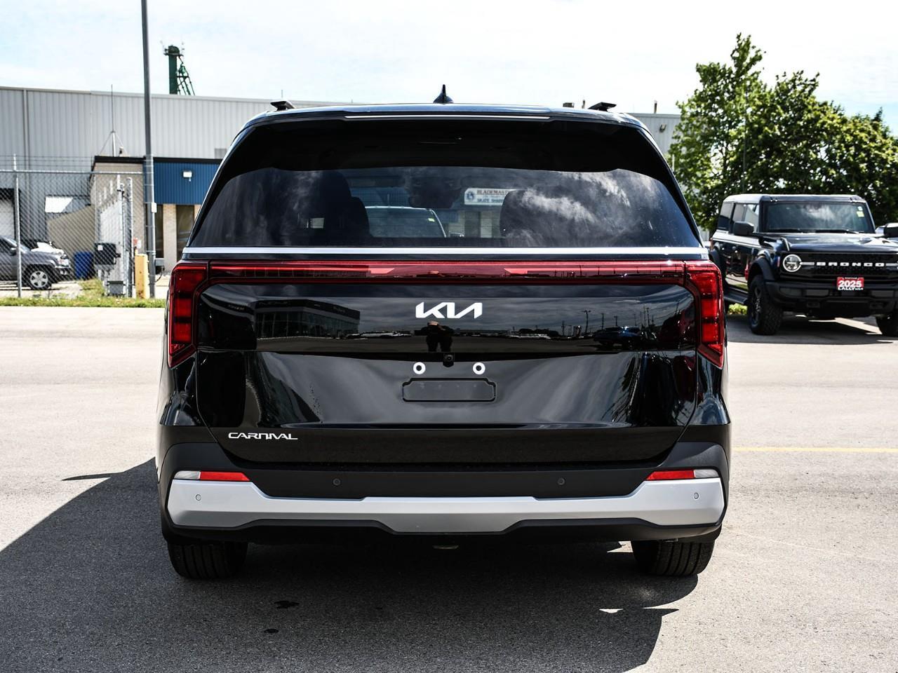 2026 Kia Carnival 2026 Kia Carnival – LX+ Photo