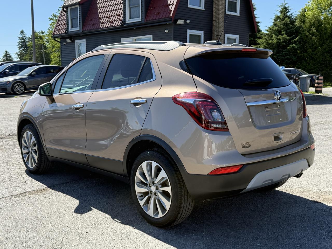 2019 Buick Encore Preffered Photo4