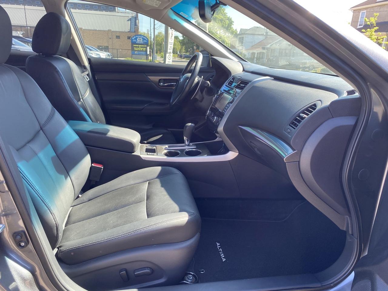 2015 Nissan Altima 3.5 SL - Photo #7