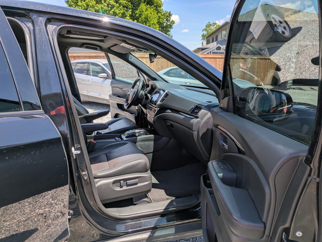 2020 Honda Ridgeline Black Edition AWD Photo