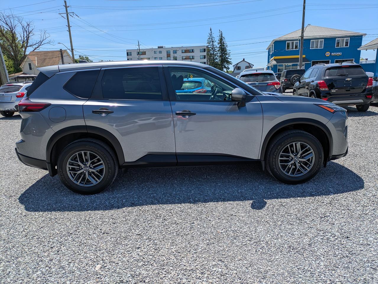 2024 Nissan Rogue AWD S Photo