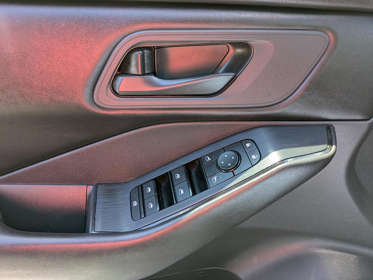 2024 Nissan Rogue AWD S Photo