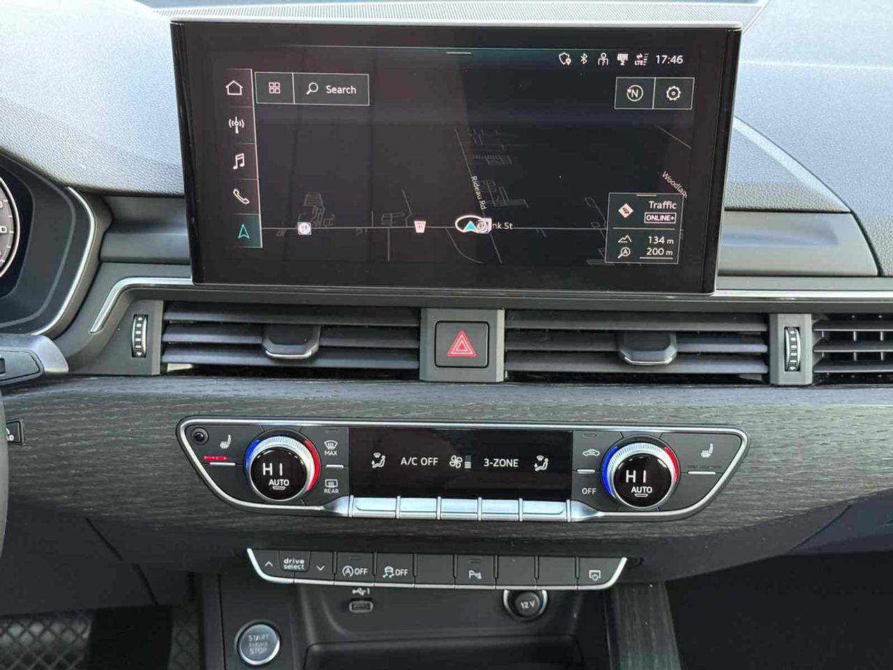 2022 Audi A4 Prestige Photo