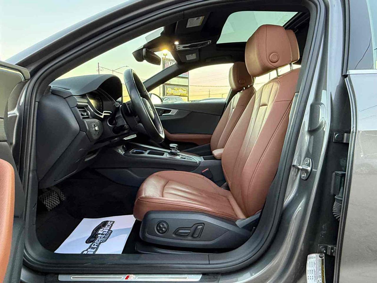 2022 Audi A4 Prestige Photo