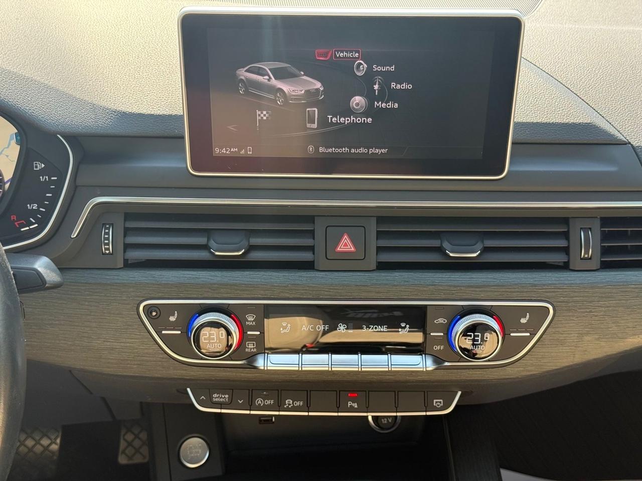2019 Audi A4 Technik Photo