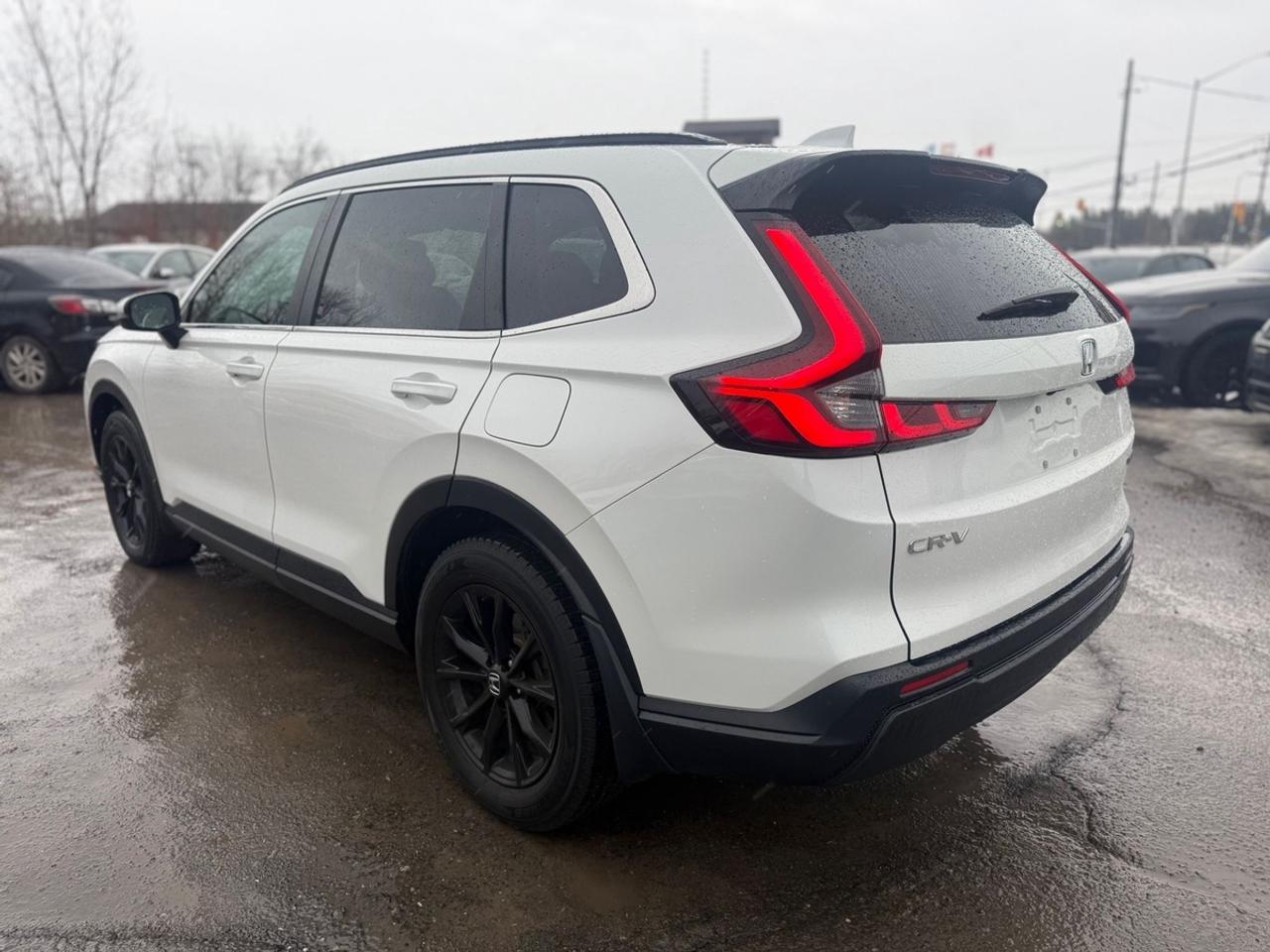 2024 Honda CR-V  Photo3