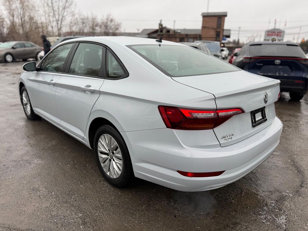 2019 Volkswagen Jetta SE Photo