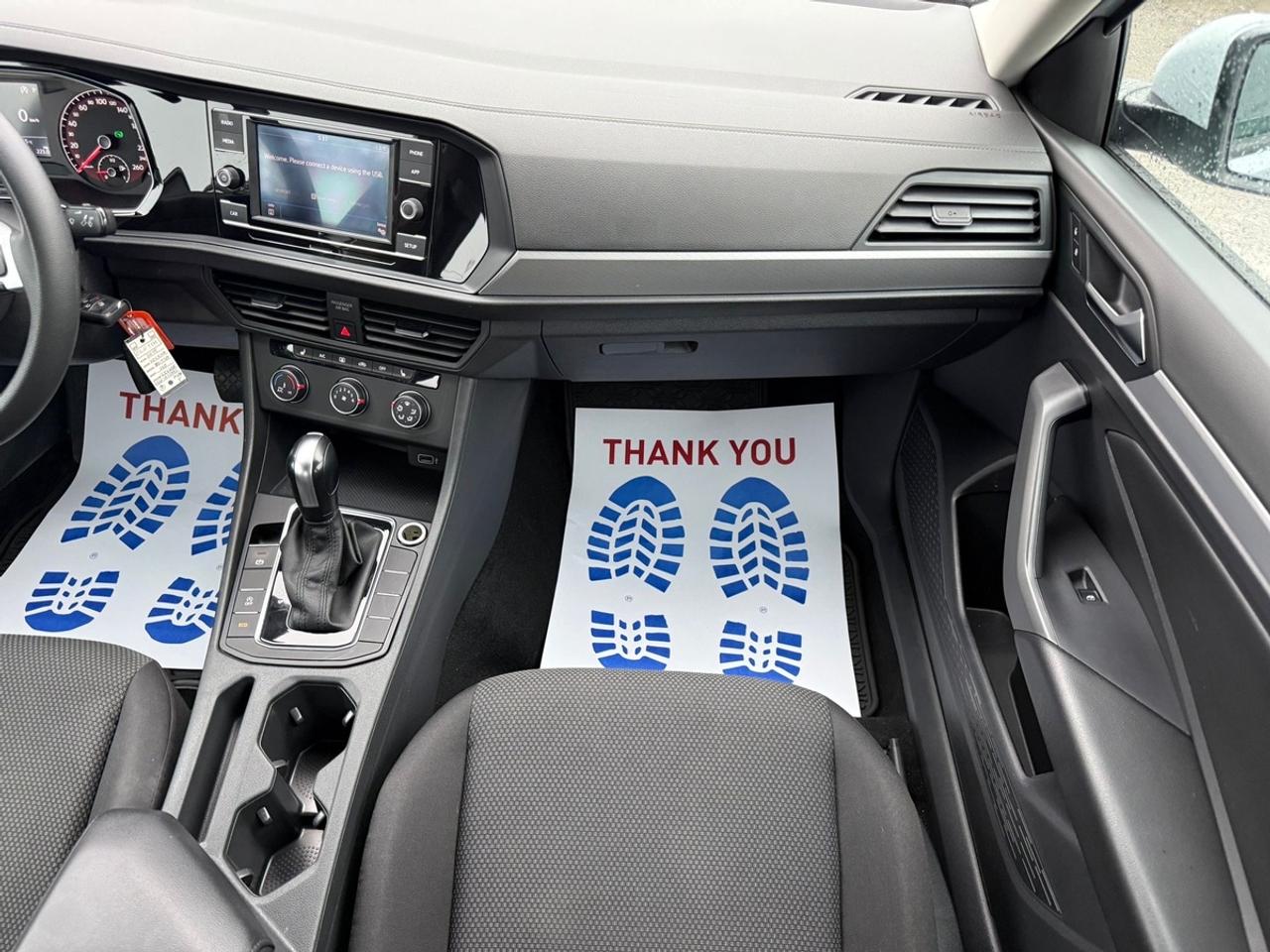 2019 Volkswagen Jetta SE Photo