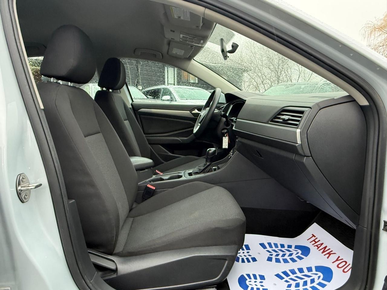 2019 Volkswagen Jetta SE Photo