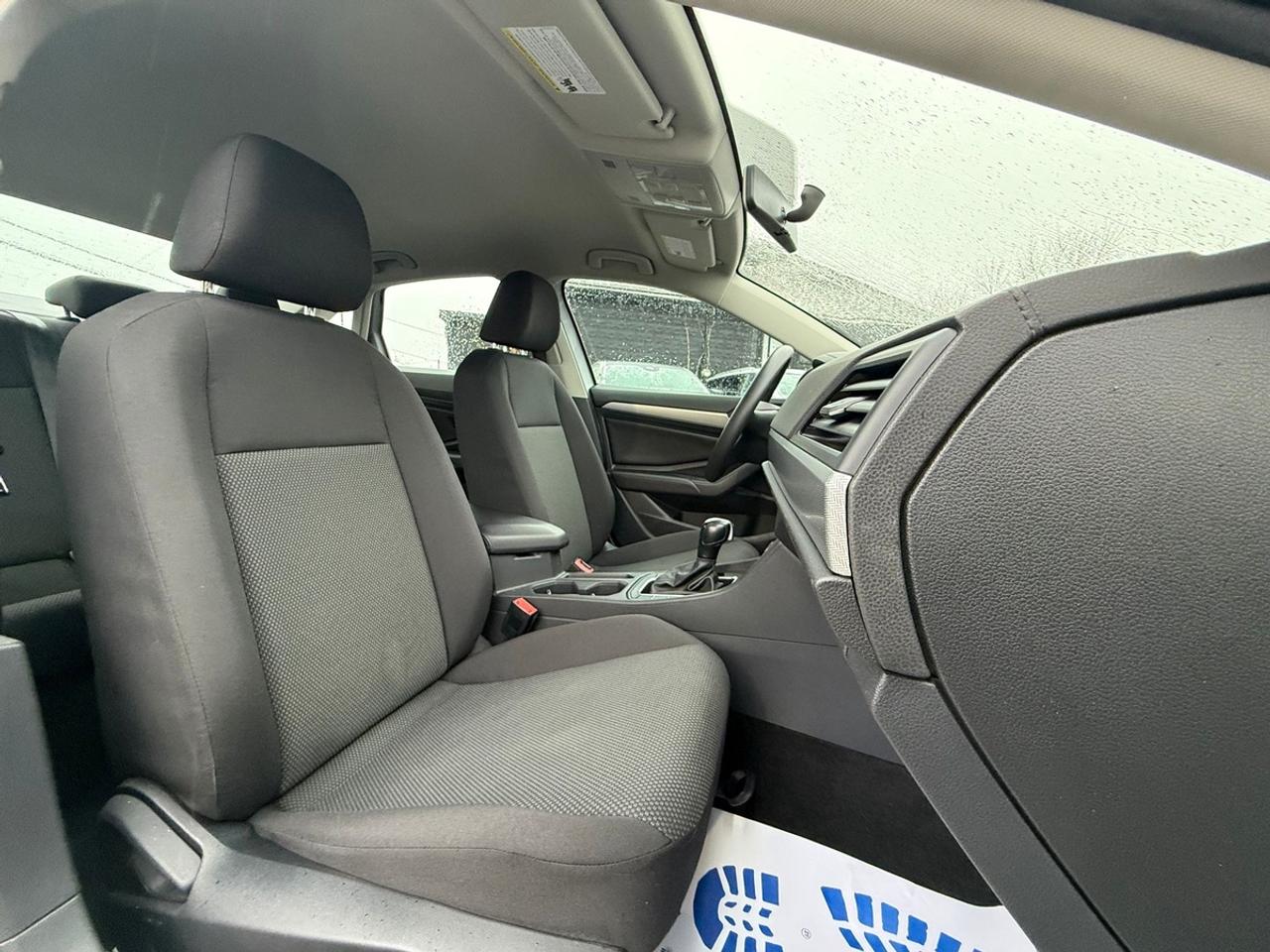 2019 Volkswagen Jetta SE Photo