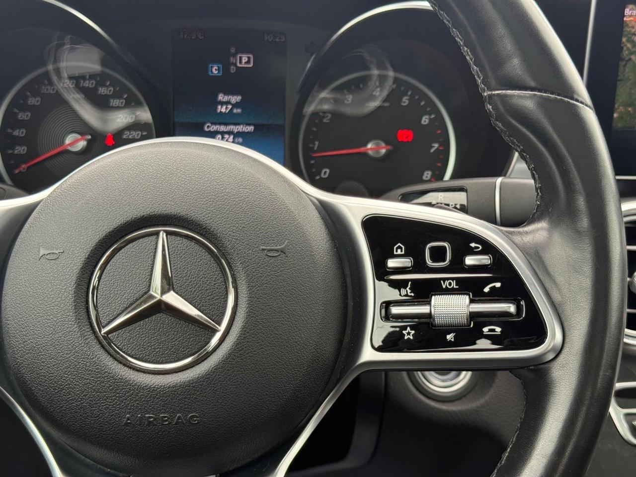 2019 Mercedes-Benz C-Class C300 Photo