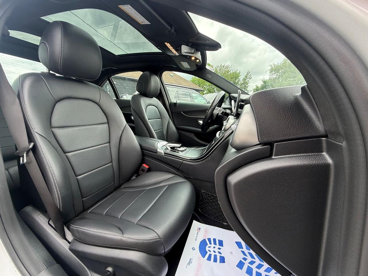 2019 Mercedes-Benz C-Class C300 Photo