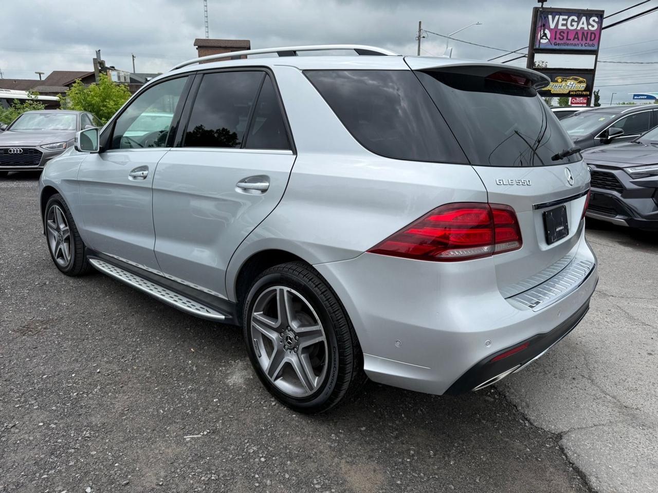 2018 Mercedes-Benz GLE-Class GLE550 Photo3