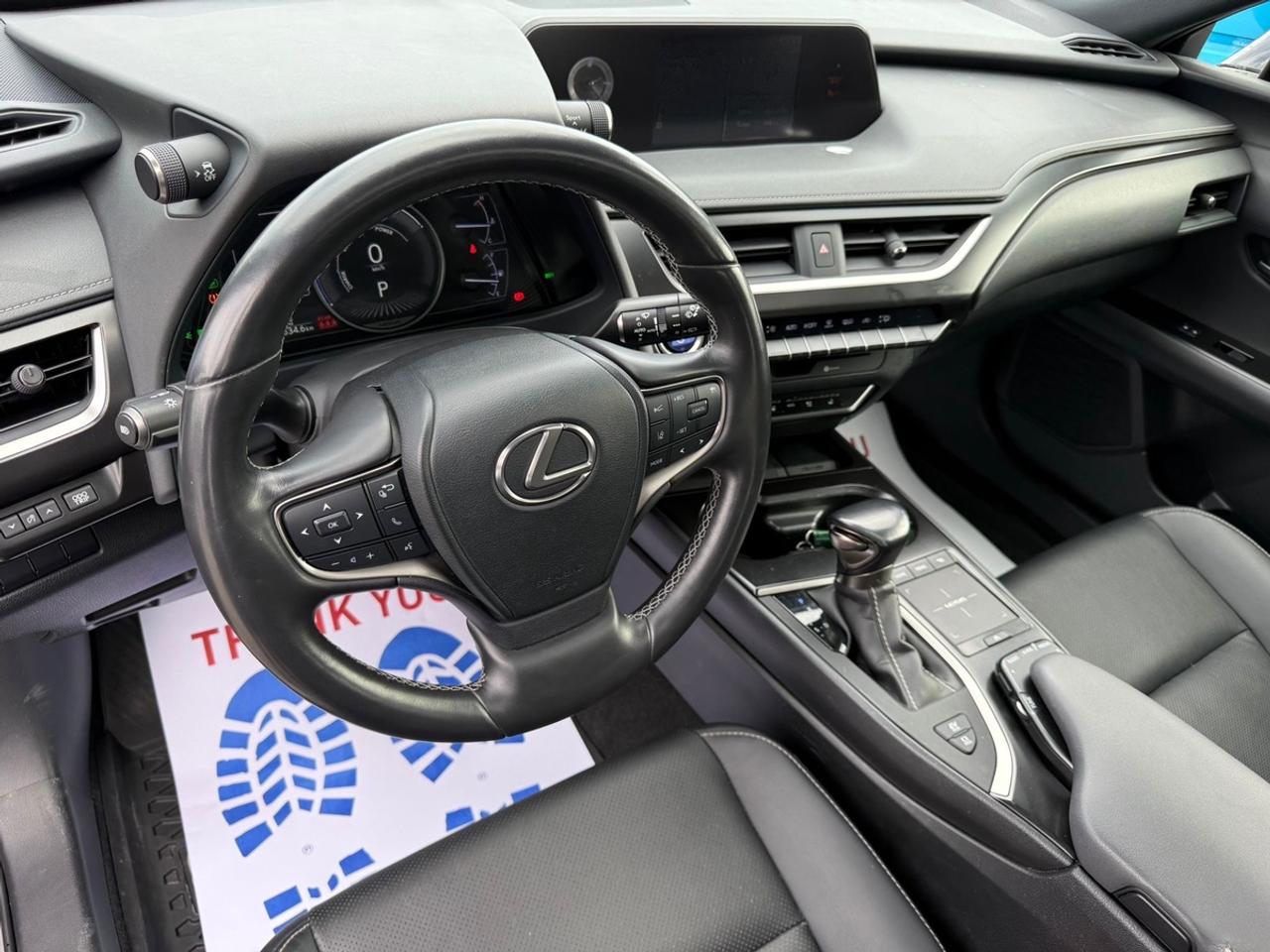 2021 Lexus UX 250H BASE Photo