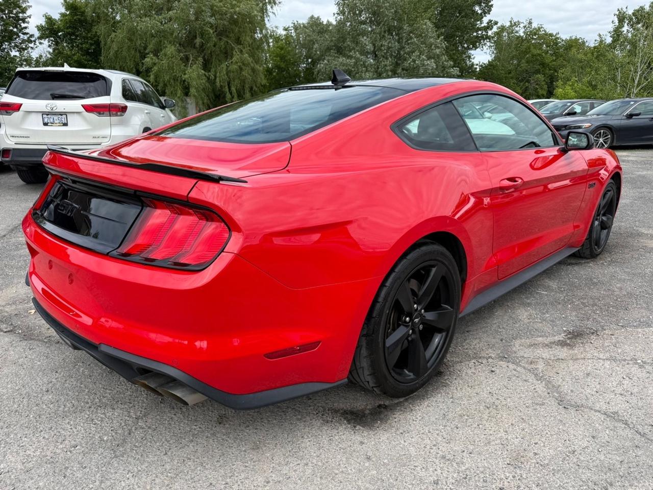 2022 Ford Mustang GT Premium Photo