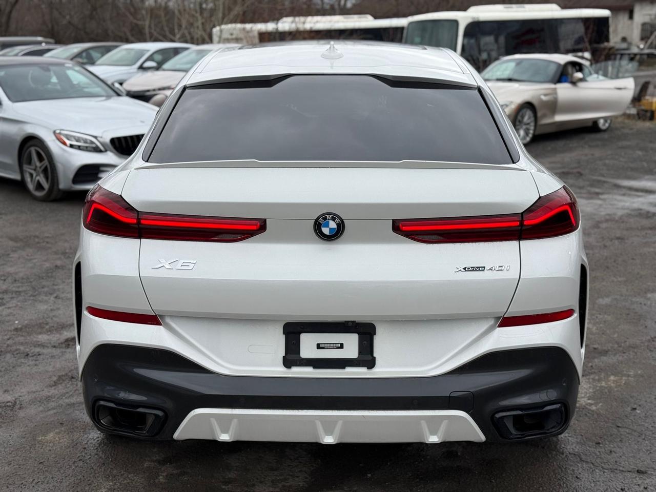 2021 BMW X6 xDrive40i Photo