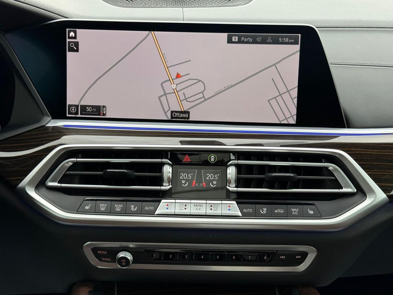 2021 BMW X6 xDrive40i Photo