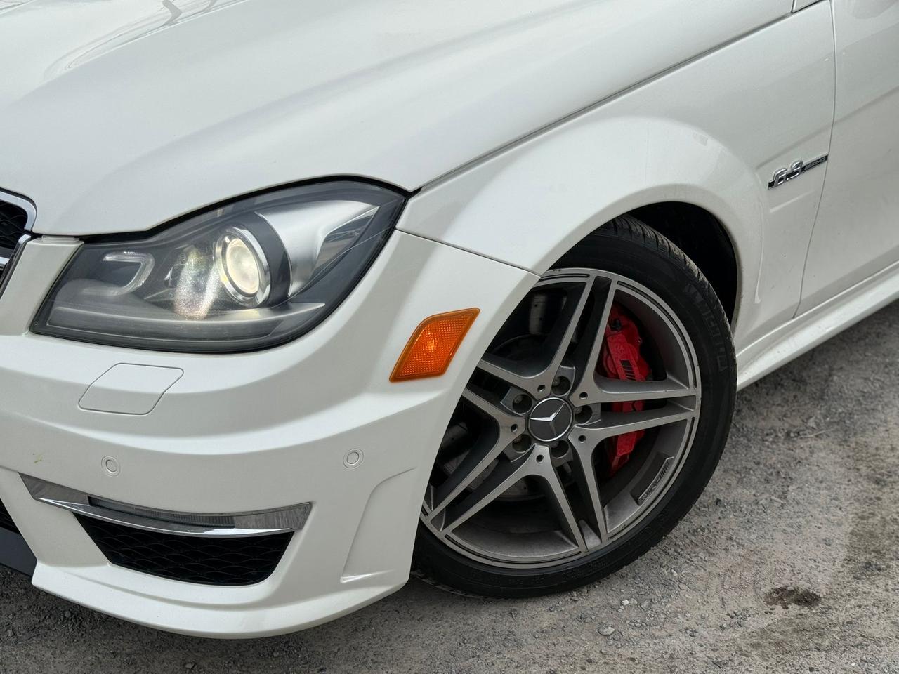2013 Mercedes-Benz C-Class AMG C63 Sport Photo