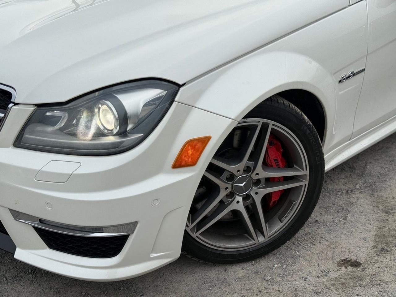 2013 Mercedes-Benz C-Class AMG C63 Sport Photo