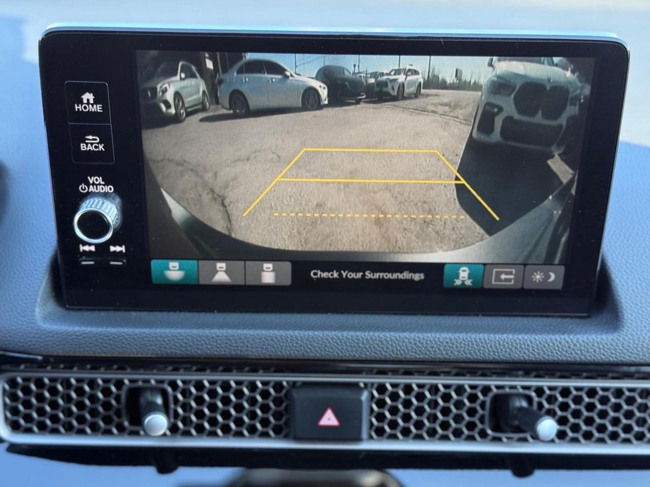 2022 Honda Civic Touring Photo