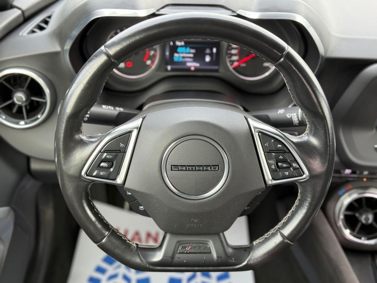 2017 Chevrolet Camaro 1LT Photo