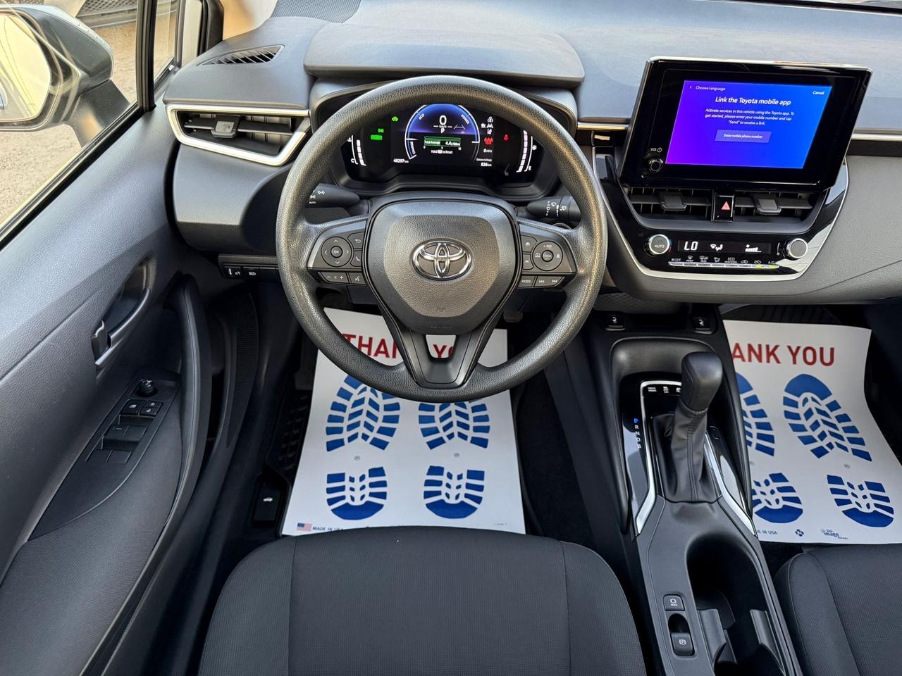 2023 Toyota Corolla LE Photo