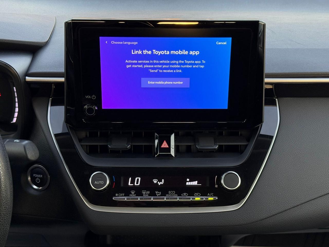 2023 Toyota Corolla LE Photo