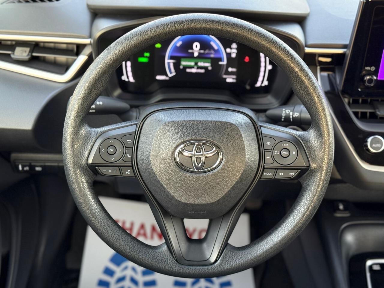 2023 Toyota Corolla LE Photo