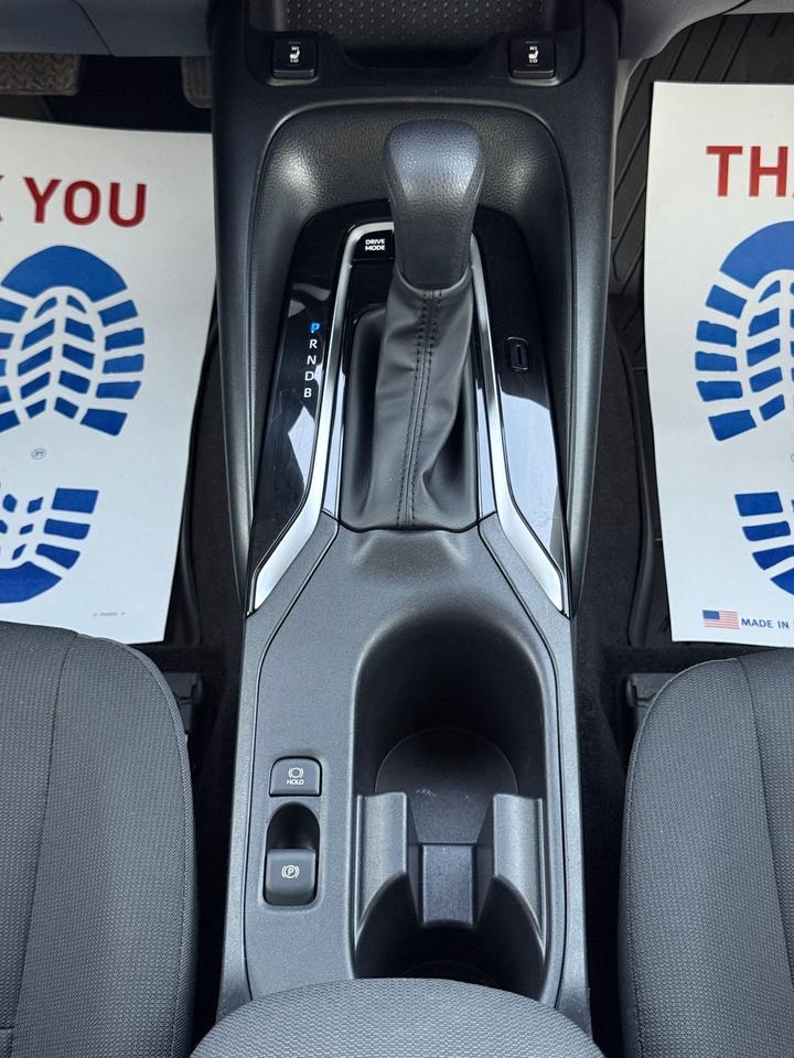 2023 Toyota Corolla LE Photo