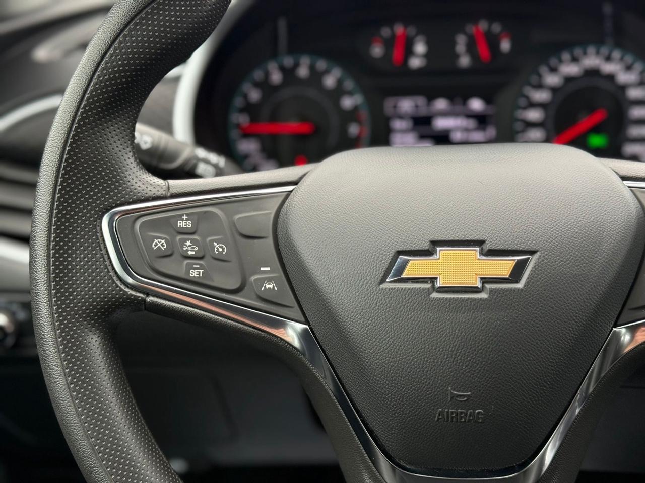 2023 Chevrolet Malibu LT Photo