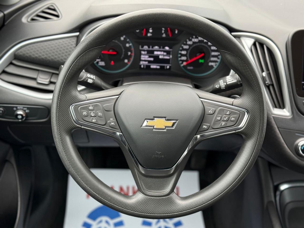 2023 Chevrolet Malibu LT Photo