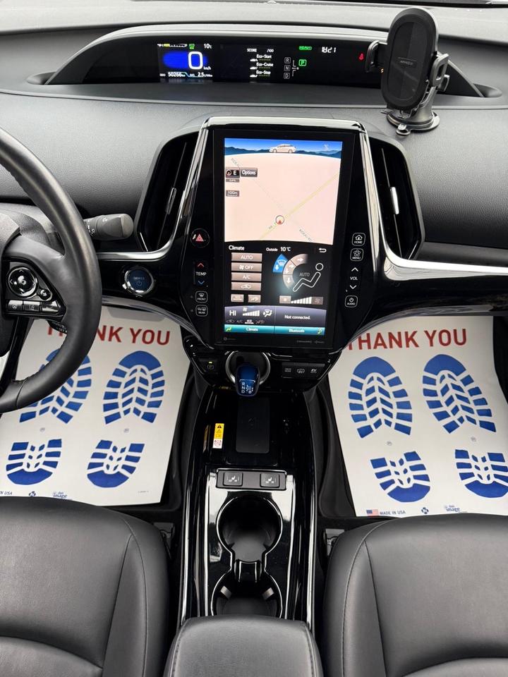2020 Toyota Prius Prime XLE Photo