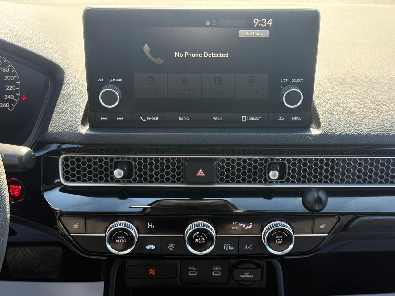 2025 Honda Civic LX Photo
