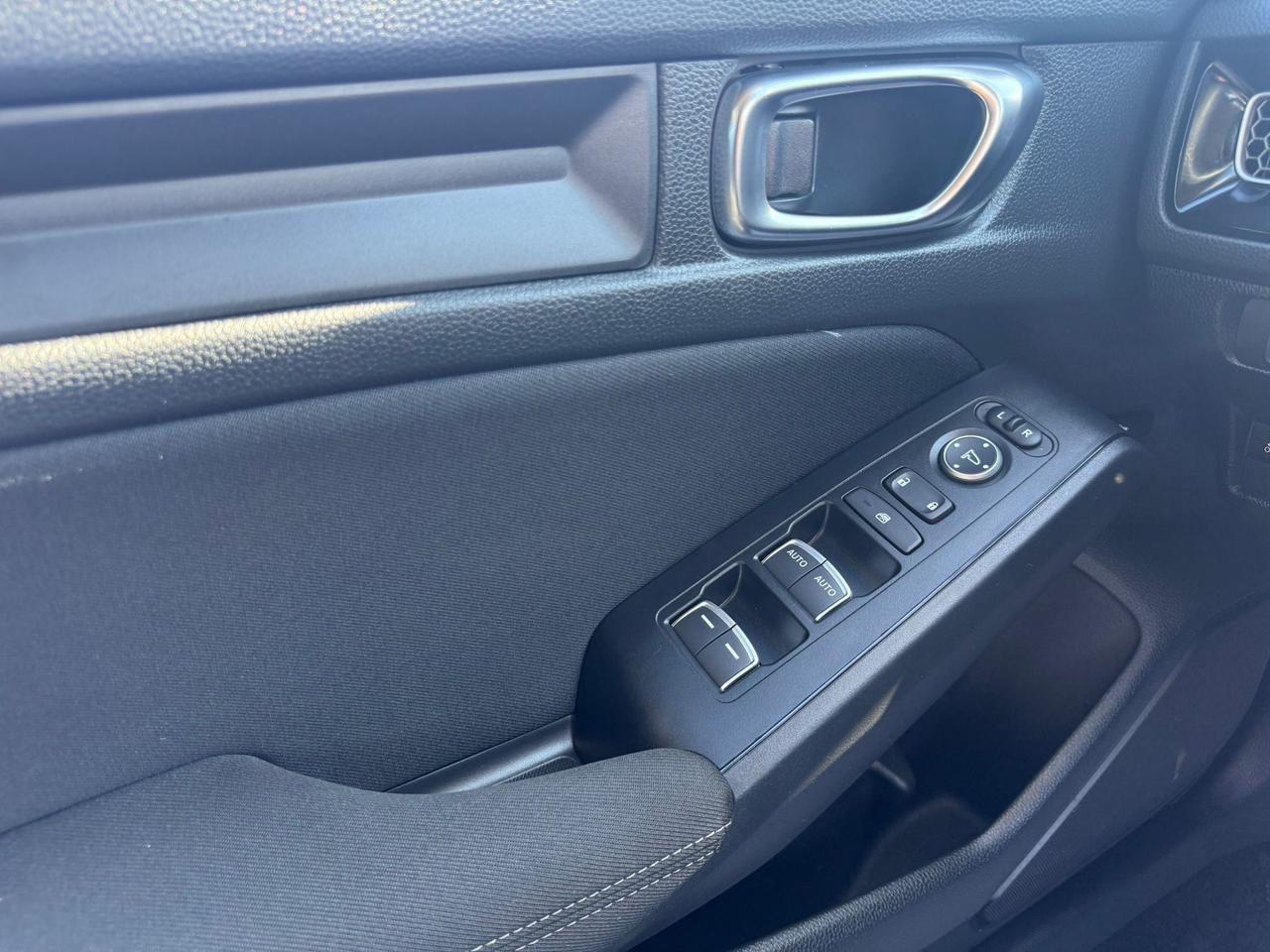 2025 Honda Civic LX Photo