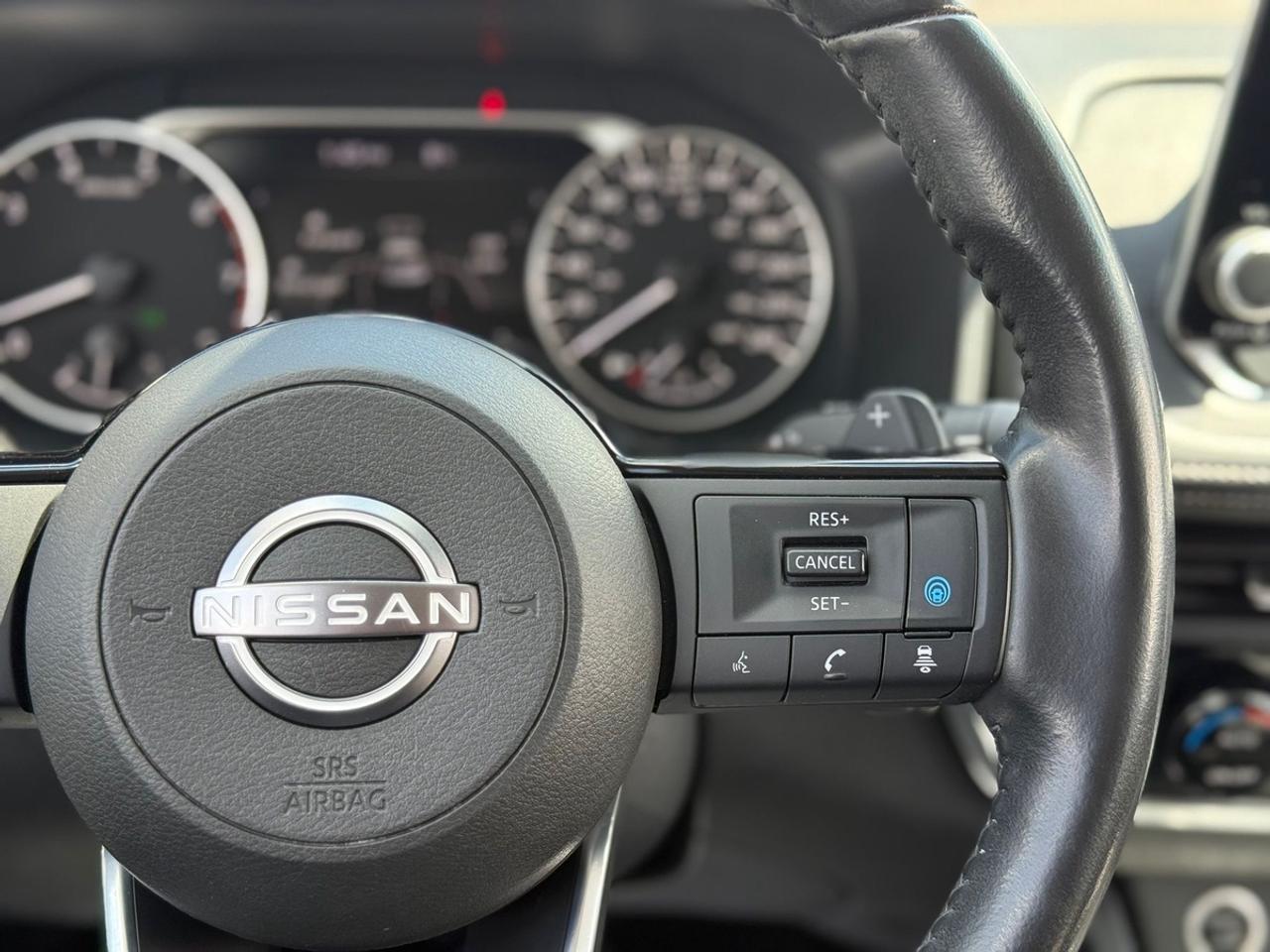 2023 Nissan Rogue SV Photo
